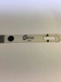 CRV 009 encodeur linéaire à insérer dans le chariot de la tête d'impression pour le positionnement de celle-ci.