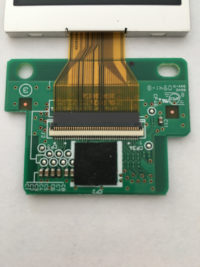 QM3-5653 Carte interface permettant d'un côté la connexion de l'afficheur, de l'autre celle de la nappe à connecter sur la carte QM3-6101