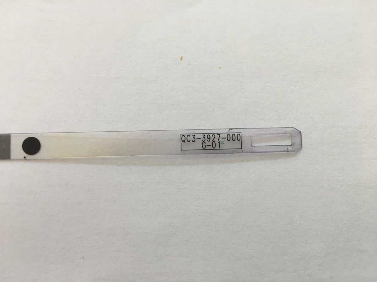 QC3-3927-000 Encodeur linéaire pour capteur de chariot de tête d'impression Canon Pixma MP 560.